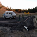 三河高原の馬場の砂留の修繕を行いました